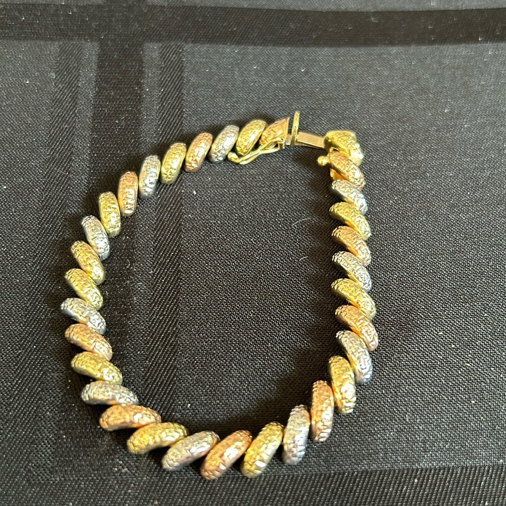 Tri-Tone Color Bracelet New